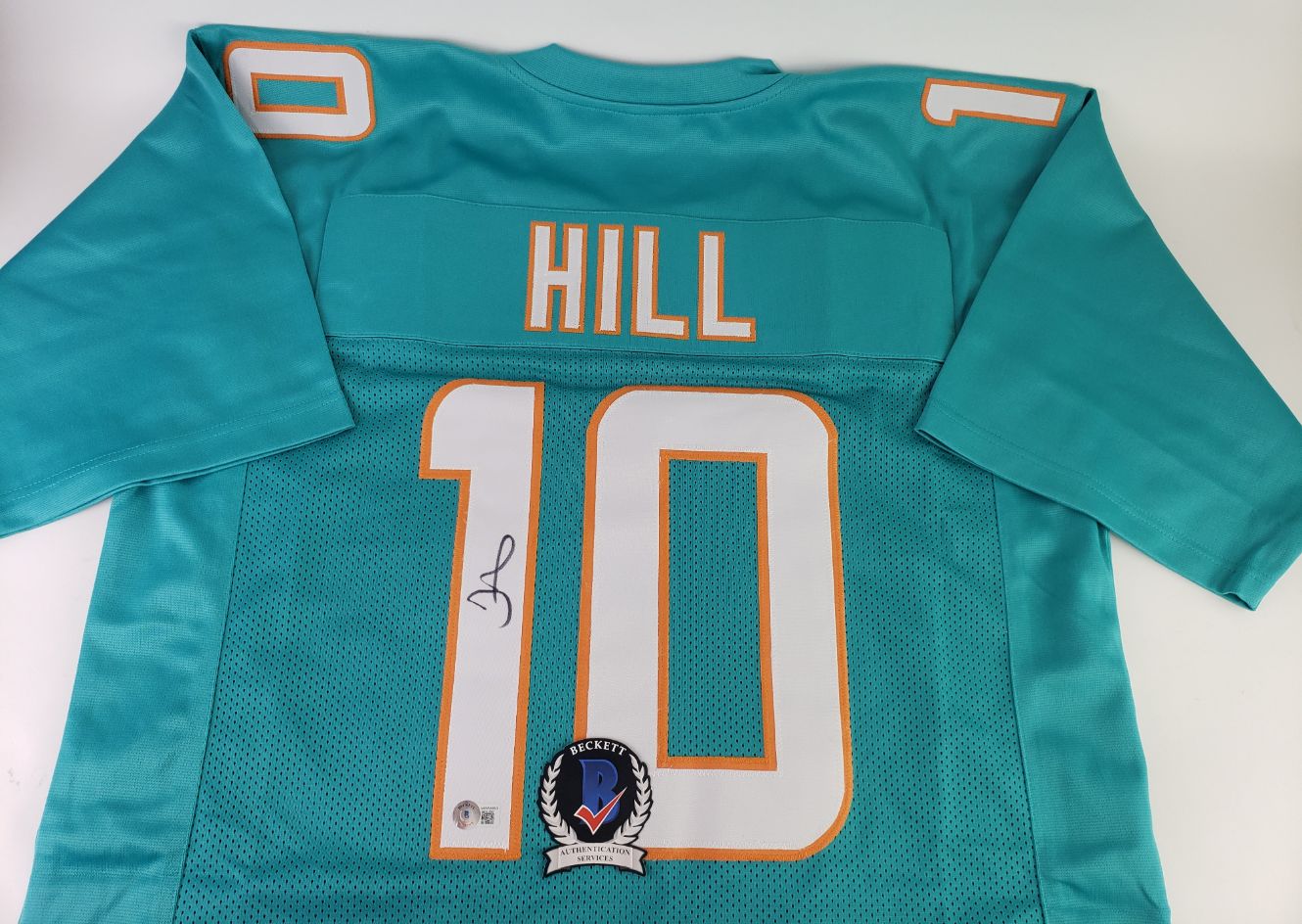 Tyreek Hill Signed Miami Dolphins Custom Jersey (Beckett Witness Certified)